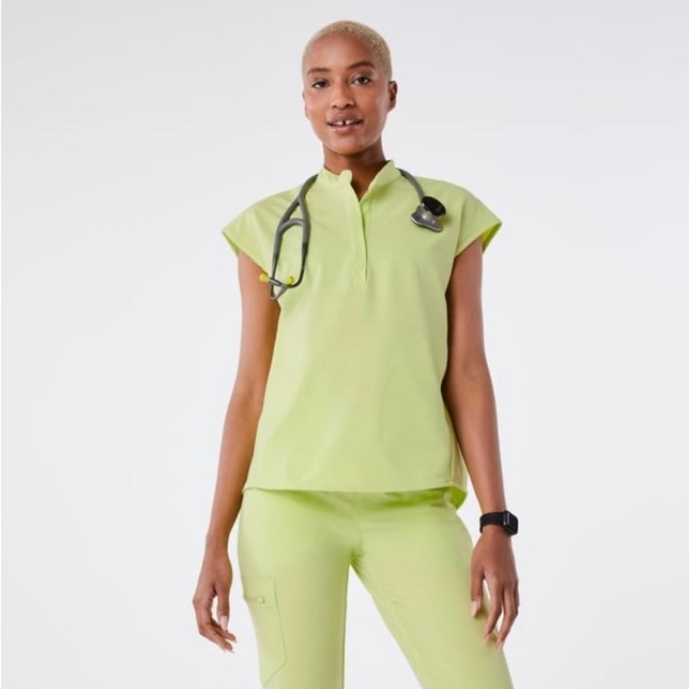 Women’s Figs Sea Mist Rafaela Medium